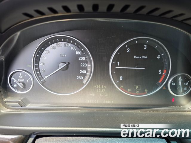 BMW 5 Series (F10) 520d 2011 — фото 15