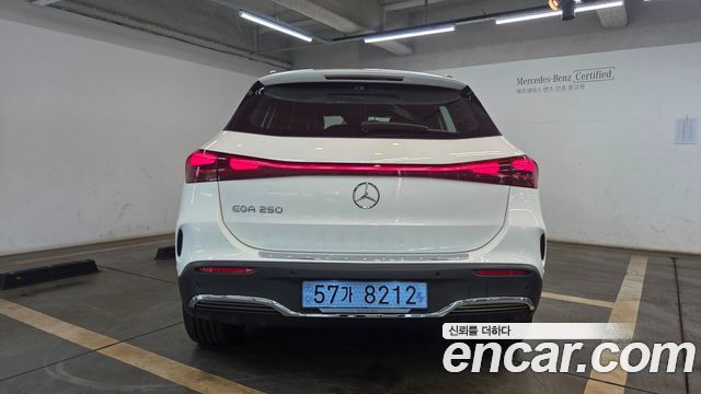 Mercedes-Benz EQA (H243) EQA250 AMG Line 2026 — фото 2