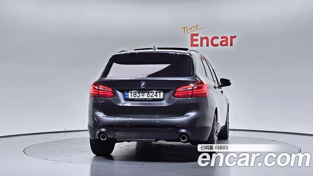 BMW 2 Series Active Tourer (F45) Sports Final Edition 2021 — фото 4