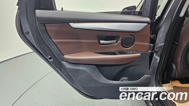 BMW 2 Series Active Tourer (F45) Sports Final Edition 2021 — фото 25