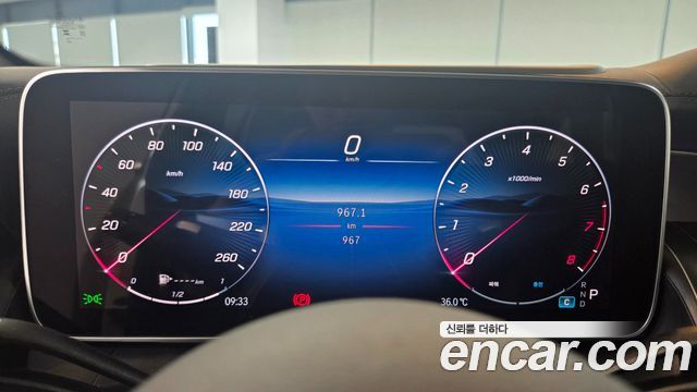 Mercedes-Benz GLC-Class (X254) GLC300 4MATIC AMG Line 2025 — фото 8