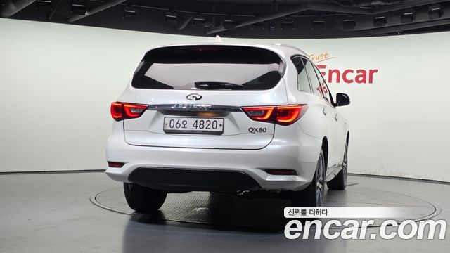 Infiniti QX60 3.5 AWD 2018 — фото 4