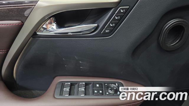 Lexus RX450h (IV) Executive 2021 — фото 13