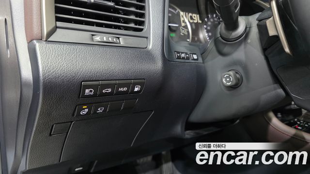Lexus RX450h (IV) Executive 2021 — фото 14