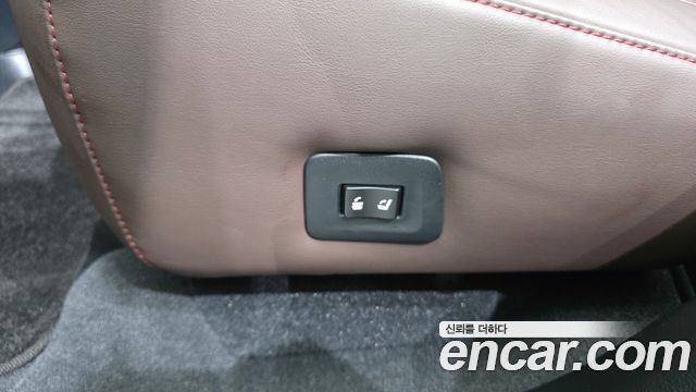Lexus RX450h (IV) Executive 2021 — фото 29
