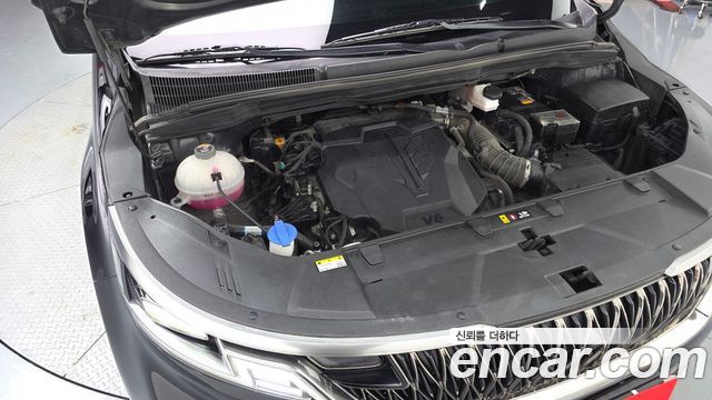 Kia Carnival (IV) Gasoline 9-Seater Noblesse 2023 — фото 6