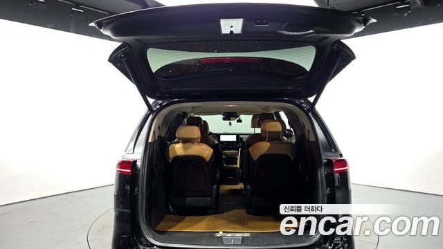 Kia Carnival (IV) Gasoline 9-Seater Noblesse 2023 — фото 20