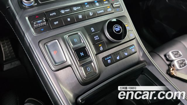Hyundai Santa Fe Gasoline 2.5T 2WD Calligraphy 2023 — фото 9