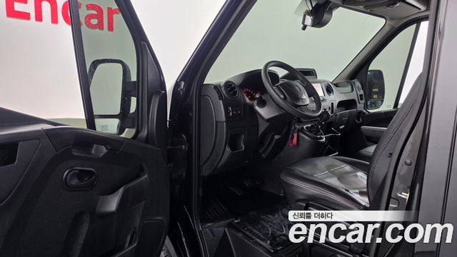Renault Korea Master 2.3 Van S 2019 — фото 10