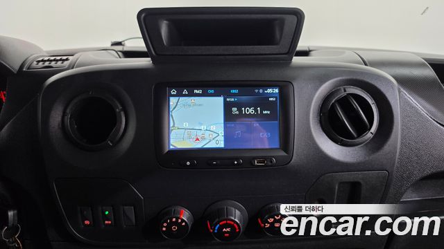 Renault Korea Master 2.3 Van S 2019 — фото 13