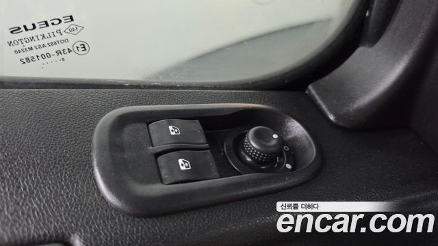 Renault Korea Master 2.3 Van S 2019 — фото 18