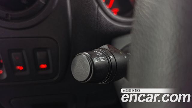 Renault Korea Master 2.3 Van S 2019 — фото 19