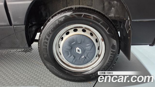 Renault Korea Master 2.3 Van S 2019 — фото 21