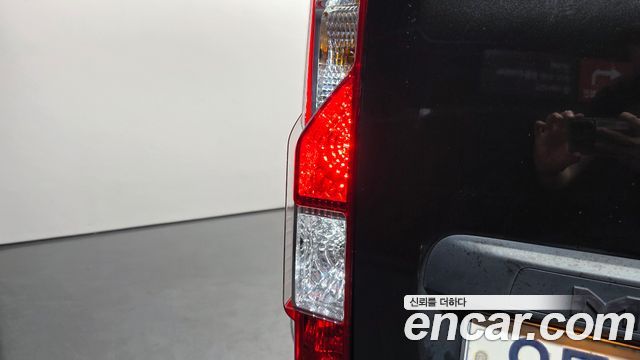 Renault Korea Master 2.3 Van S 2019 — фото 23
