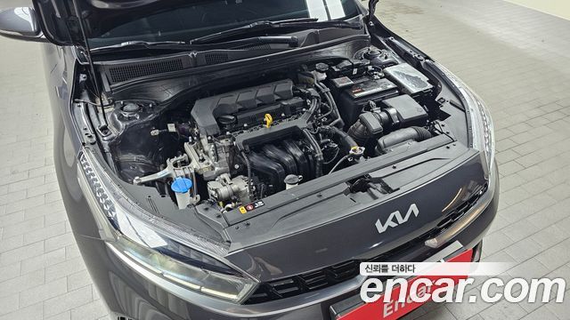 Kia K3 (II) 1.6 Prestige 2024 — фото 6