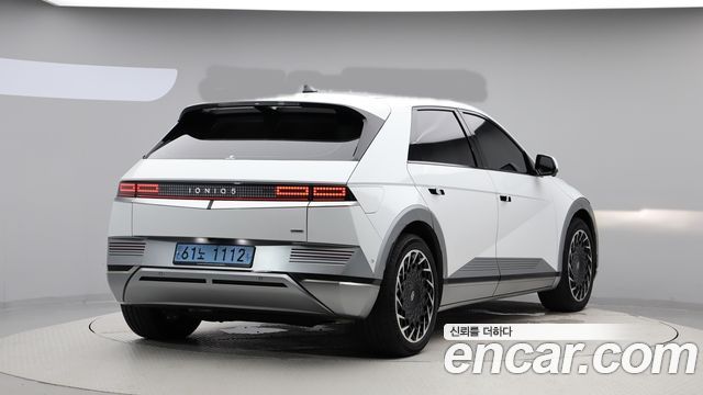 Hyundai Ioniq 5 Long Range AWD Prestige 2023 — фото 4