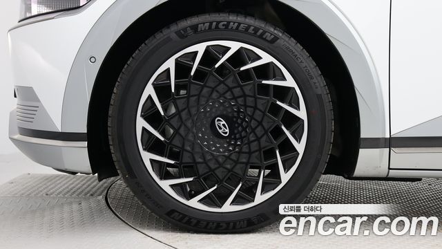 Hyundai Ioniq 5 Long Range AWD Prestige 2023 — фото 5