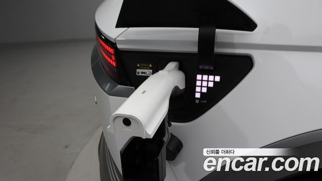 Hyundai Ioniq 5 Long Range AWD Prestige 2023 — фото 24