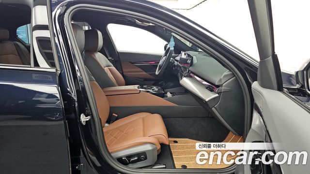 BMW 5 Series (G60) 530i xDrive M Sport 2026 — фото 11