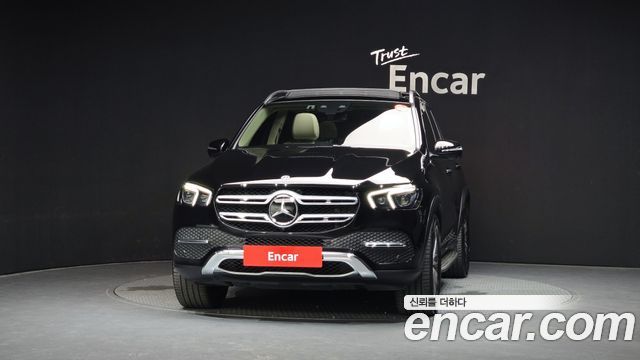 Mercedes-Benz GLE-Class (W167) GLE300d 4MATIC 2023 — фото 3