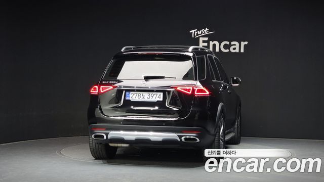 Mercedes-Benz GLE-Class (W167) GLE300d 4MATIC 2023 — фото 4