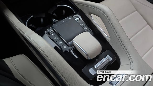 Mercedes-Benz GLE-Class (W167) GLE300d 4MATIC 2023 — фото 9
