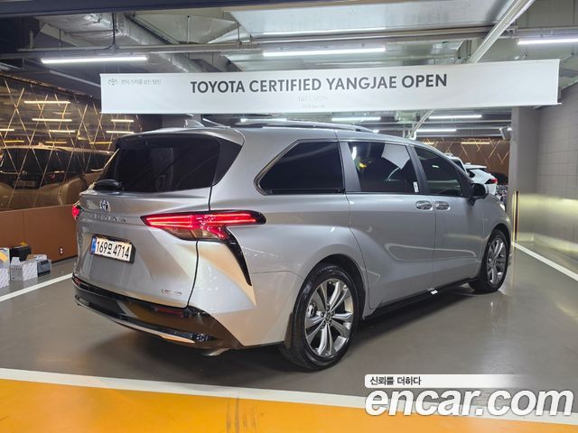 Toyota Sienna (IV) 2.5 Hybrid 2WD 2025 — фото 2