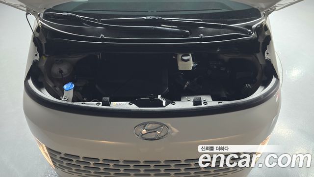 Hyundai Staria 4WD Tourer 9-Seater Modern 2023 — фото 6