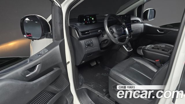 Hyundai Staria 4WD Tourer 9-Seater Modern 2023 — фото 10