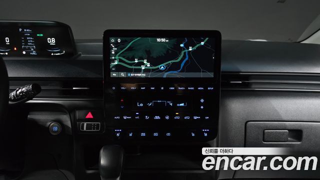 Hyundai Staria 4WD Tourer 9-Seater Modern 2023 — фото 13