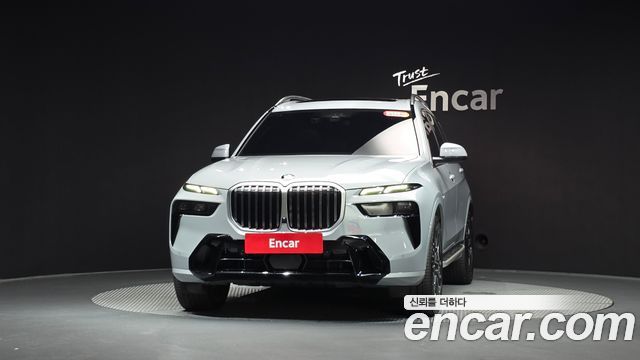 BMW X7 (G07) xDrive 40i M Sport 6STR 2024 — фото 3