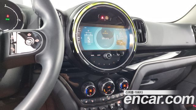 MINI Cooper Countryman Classic 2nd 2024 — фото 12