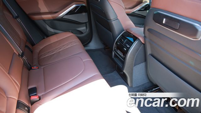 BMW X6 (G06) xDrive40d M Sport Online Exclusive 2026 — фото 16