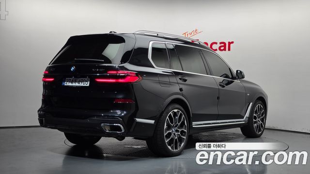 BMW X7 (G07) xDrive 40i M Sport 6STR 2025 — фото 2