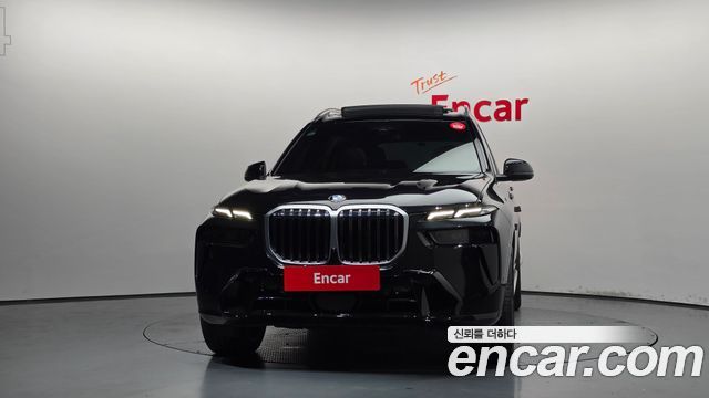 BMW X7 (G07) xDrive 40i M Sport 6STR 2025 — фото 3