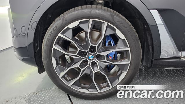 BMW X7 (G07) xDrive 40i M Sport 6STR 2025 — фото 5