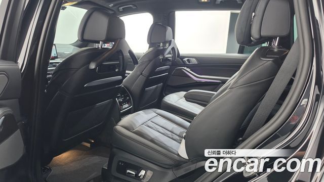 BMW X7 (G07) xDrive 40i M Sport 6STR 2025 — фото 11