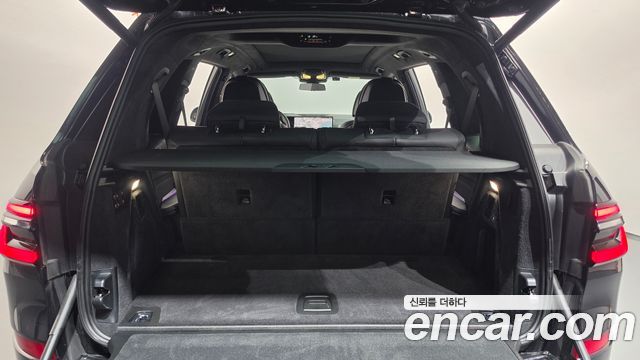 BMW X7 (G07) xDrive 40i M Sport 6STR 2025 — фото 18