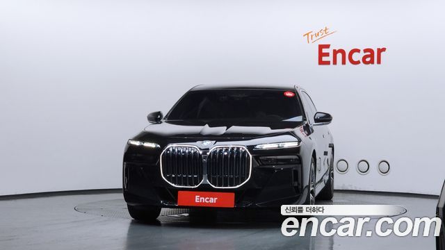 BMW 7 Series (G70) 740d xDrive M Sport 2025 — фото 3