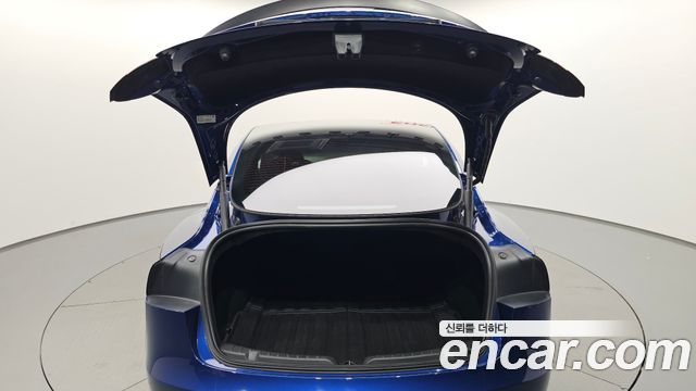 Tesla Model 3 Performance AWD 2024 — фото 31