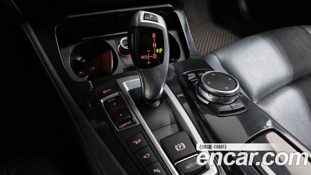 BMW 5 Series (F10) 520d xDrive M Aero Dynamic 2016 — фото 9
