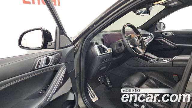BMW X6 (G06) xDrive40i M Sport 2024 — фото 10