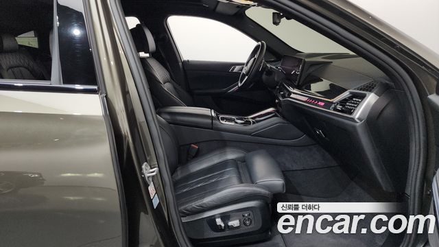 BMW X6 (G06) xDrive40i M Sport 2024 — фото 11