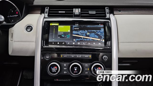 Land Rover Discovery 5 3.0 TD6 HSE 2017 — фото 15