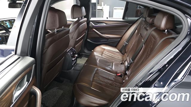 BMW 5 Series (G30) 520d xDrive M Sport Package Plus 2018 — фото 26