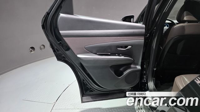 Hyundai Tucson Hybrid (NX4) HEV 1.6 2WD Inspiration 2024 — фото 25