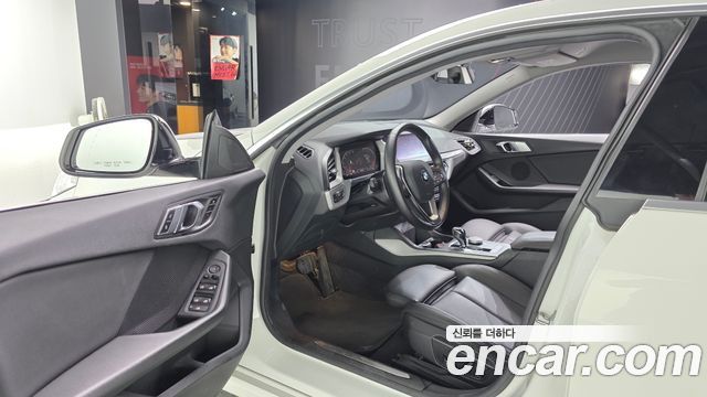 BMW 2 Series Gran Coupe (F44) 218d Advantage 2021 — фото 10