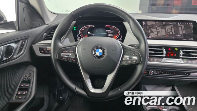 BMW 2 Series Gran Coupe (F44) 218d Advantage 2021 — фото 17