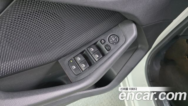 BMW 2 Series Gran Coupe (F44) 218d Advantage 2021 — фото 21
