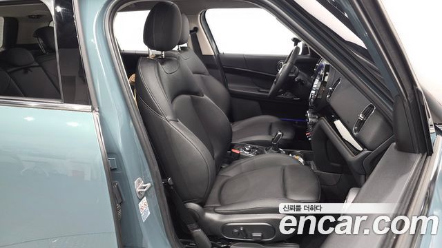 MINI Cooper Countryman Classic 2nd 2024 — фото 26